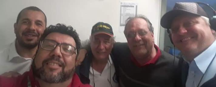 Educadora de Piracicaba com Rádio FI