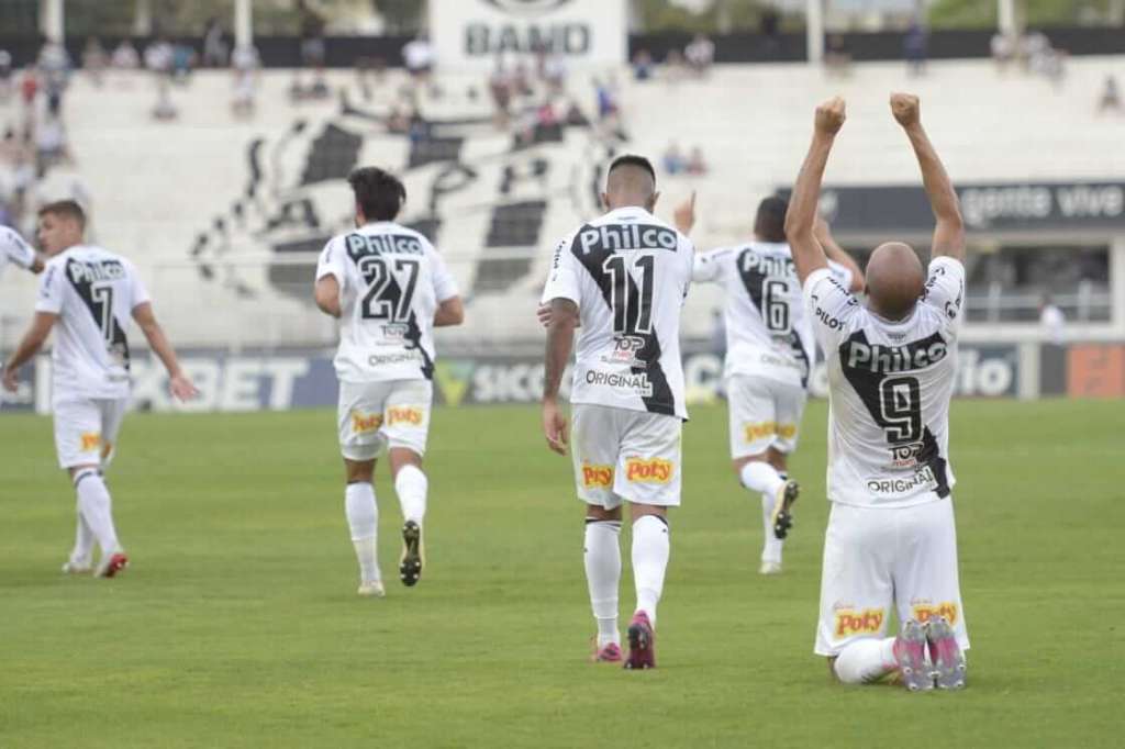 A Ponte Preta tenta reencontrar o caminho das vitórias depois de quatro jogos