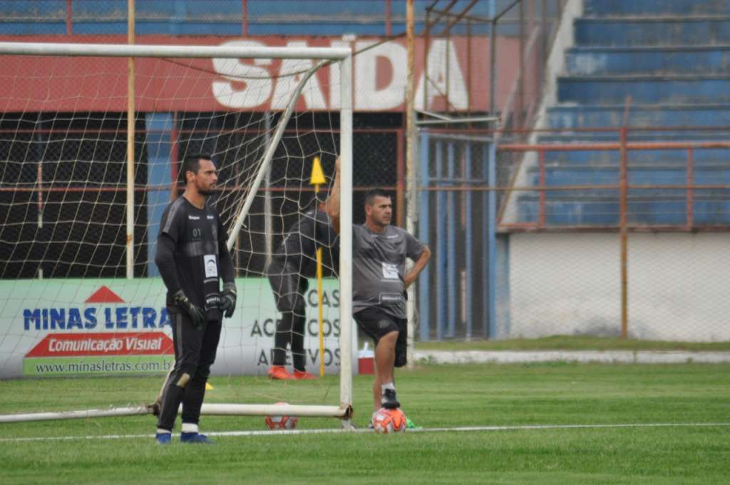 Pouso Alegre: Goleiro Cairo sofreu apenas um gol em sete jogos
