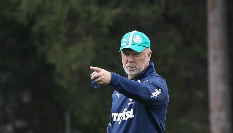 Contra o Inter, Mano poderá repetir escalação do Palmeiras pela primeira vez