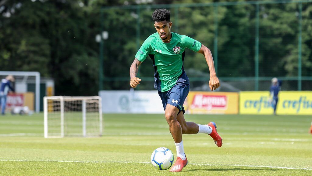 Série B: Sem espaço no Fluminense, ex-São Paulo entra na mira da Ponte