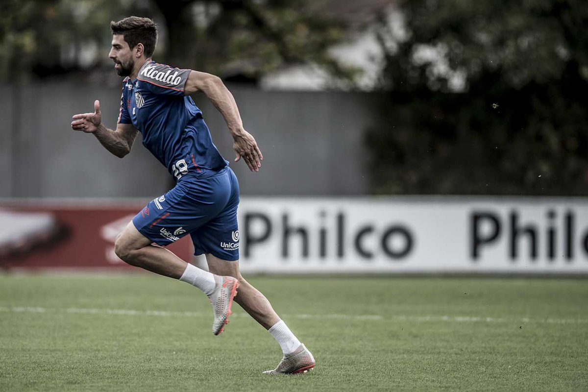 Com apenas Marinho como baixa, Santos inicia preparação para pegar o CSA