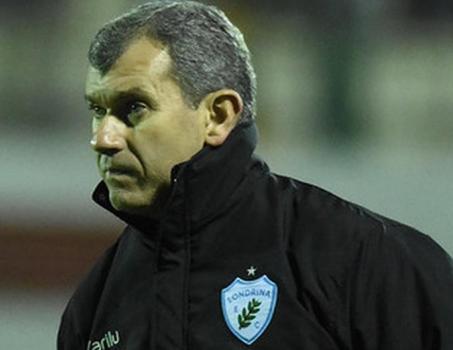 Após nova derrota em casa, time da Série B demite treinador