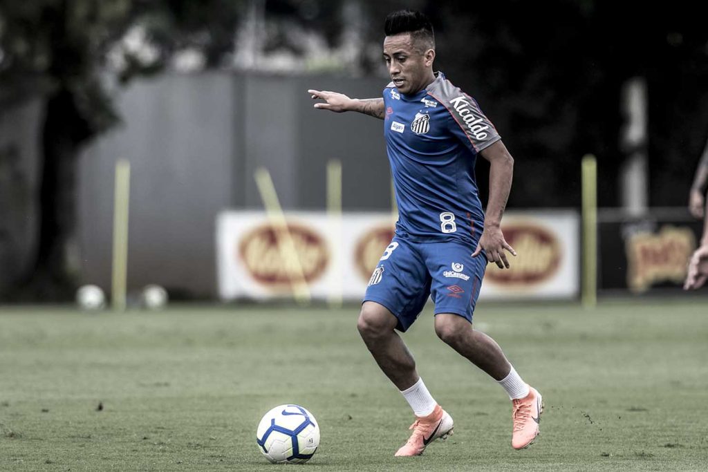 Cueva se envolve em briga em balada Cueva se envolve em briga em balada