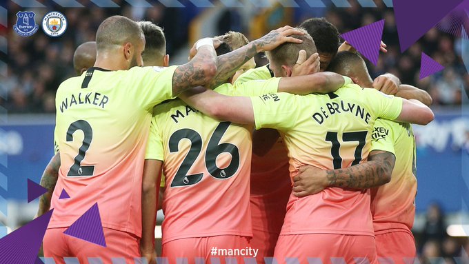 INGLÊS: Ederson e Jesus brilham, City vence o Everton e não deixa o Liverpool disparar