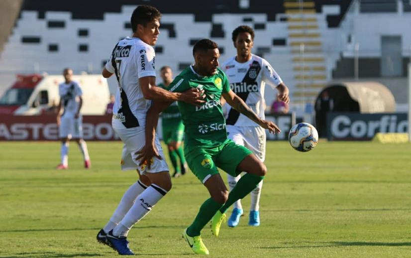Ponte Preta derrota Cuiabá neste sábado