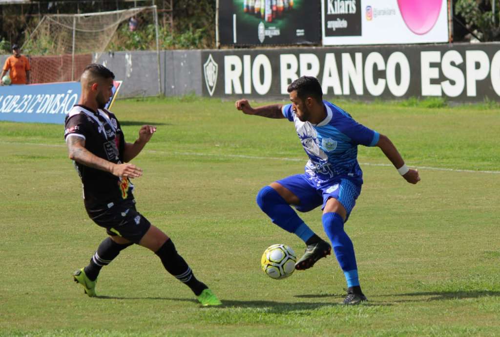 Rio Branco sai na frente do Fernandópolis nas quartas de final da Segundona (Foto: João Leonel/Revoluir.com)