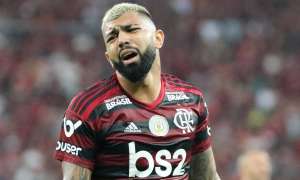 Após gol em 11 jogos seguidos, torcedores encontram motivo para 'jejum' de Gabigol