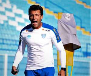 Técnico pede ânimo renovado para o Avaí reagir no Brasileiro