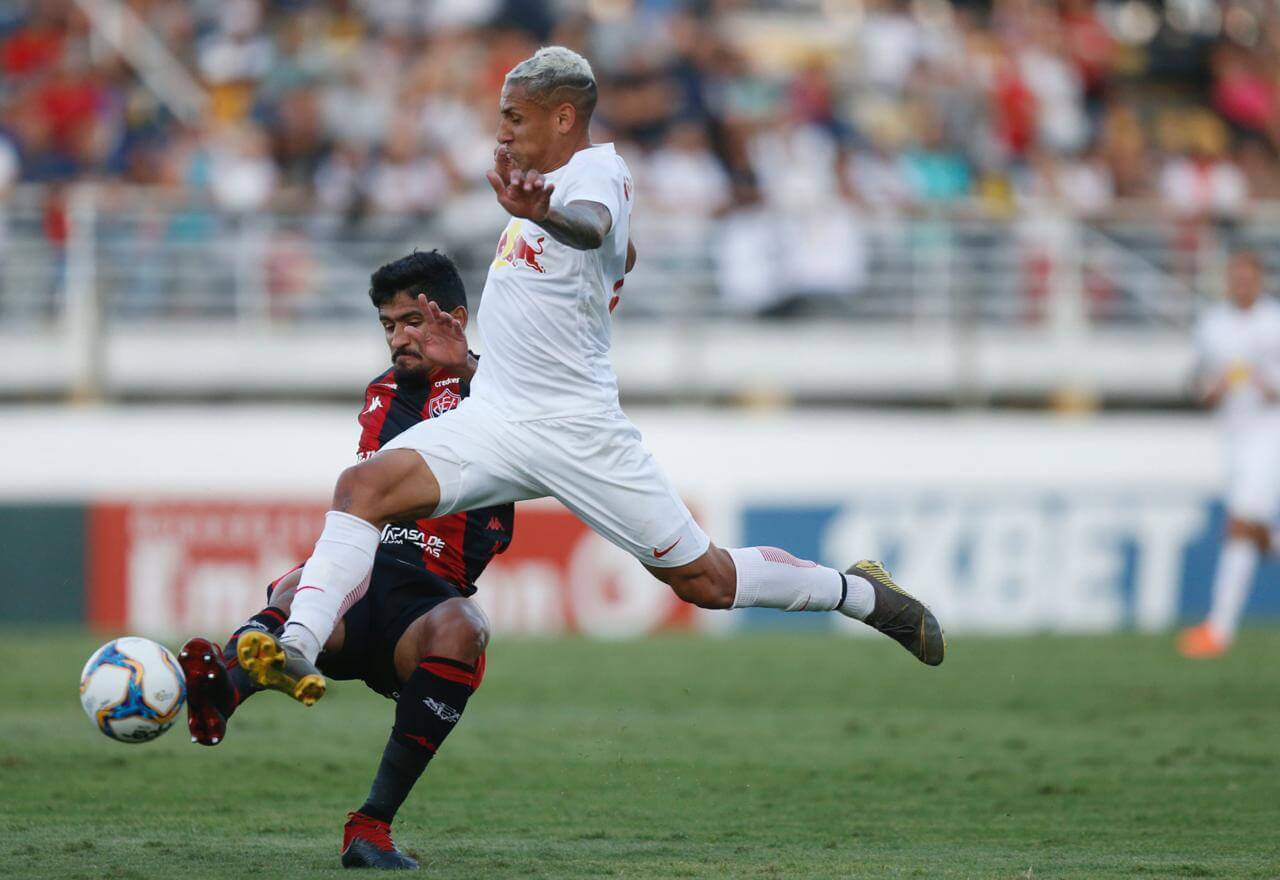 Série B: Atacante é mais um a renovar contrato com o Bragantino