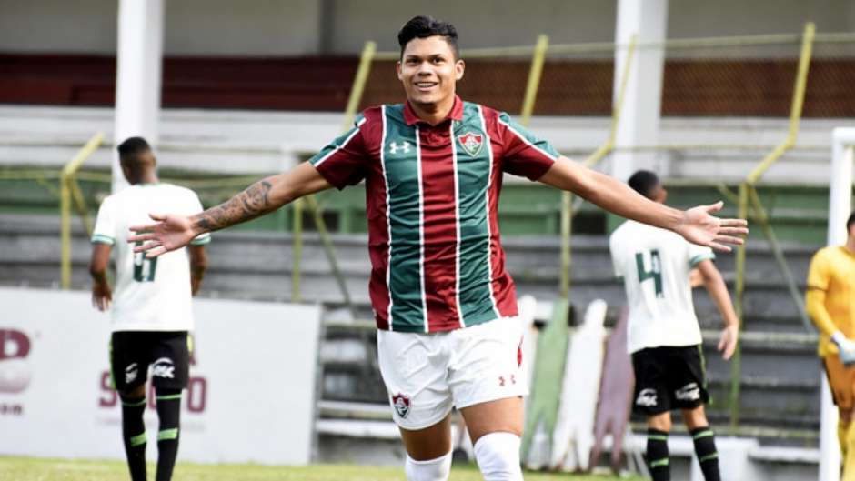 BRASILEIRO SUB-20: Fluminense afunda Ponte Preta e dorme dentro do G-8