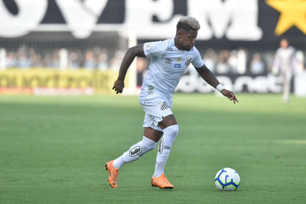 Pênalti marcado por falta em Marinho causou polêmica. (Foto: Ivan Storti / Santos FC)