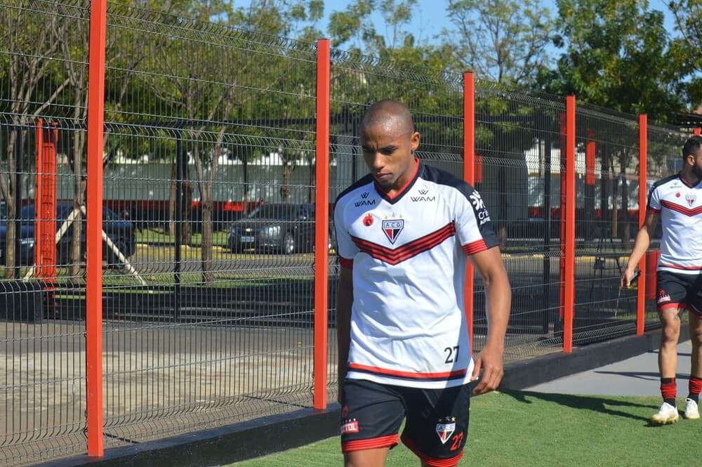 Série B: Atlético-GO perde “coringa”, mas tem retornos importantes