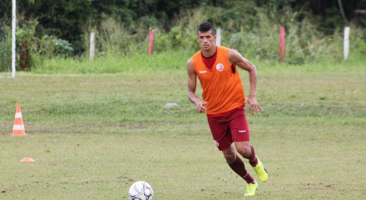 Série C: Autor de gol na final, zagueiro deve desfalcar o Náutico por sete meses