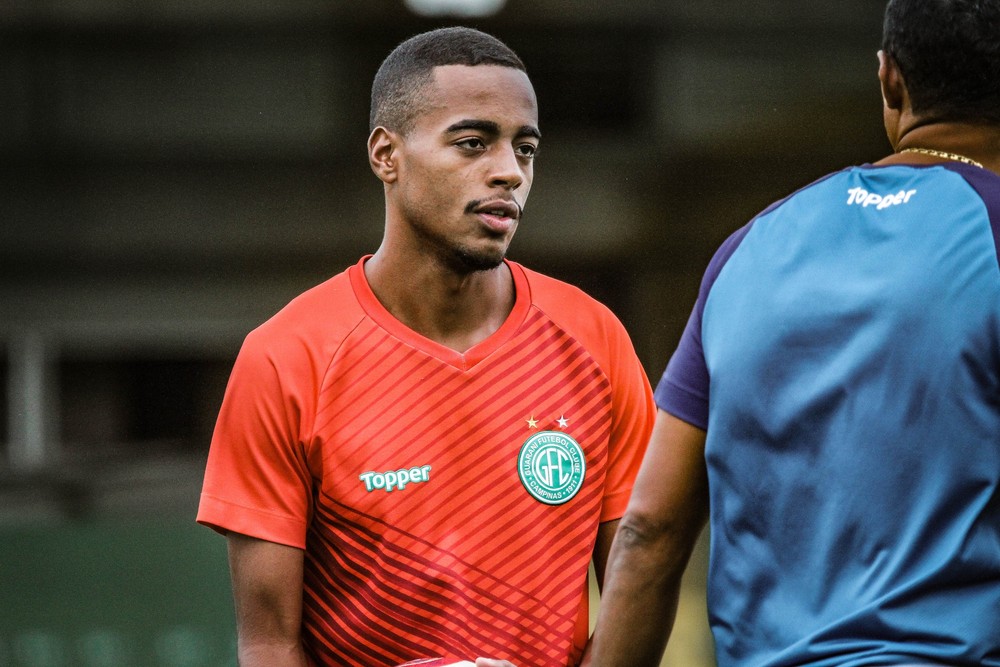 Diretoria do Grêmio analisa compra dos direitos econômicos de promessa do Guarani