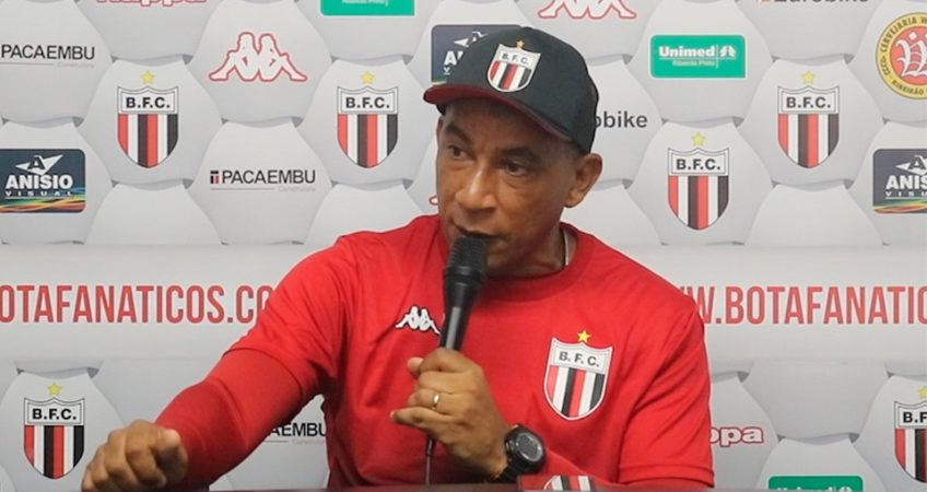 Hemerson Maria promete Botafogo agressivo contra a Ponte e pede apoio da torcida