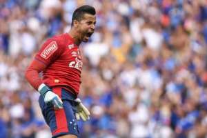Goleiro Fábio dá a real no Cruzeiro: 