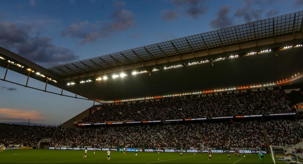 Corinthians protocola na Justiça pedido de suspensão do processo da Caixa