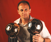 São Paulo revê seu grande ídolo no Pacembu, agora de lado oposto