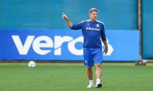 Contra o Corinthians, Grêmio inicia tentativa de nova arrancada no Brasileirão