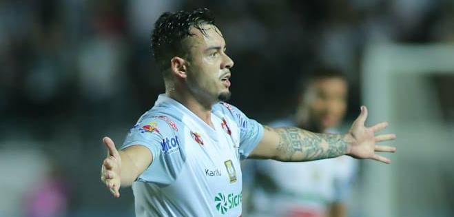 Batatinha fez belo gol, mas Operário levou virada. Foto: José Tramontini - OFC