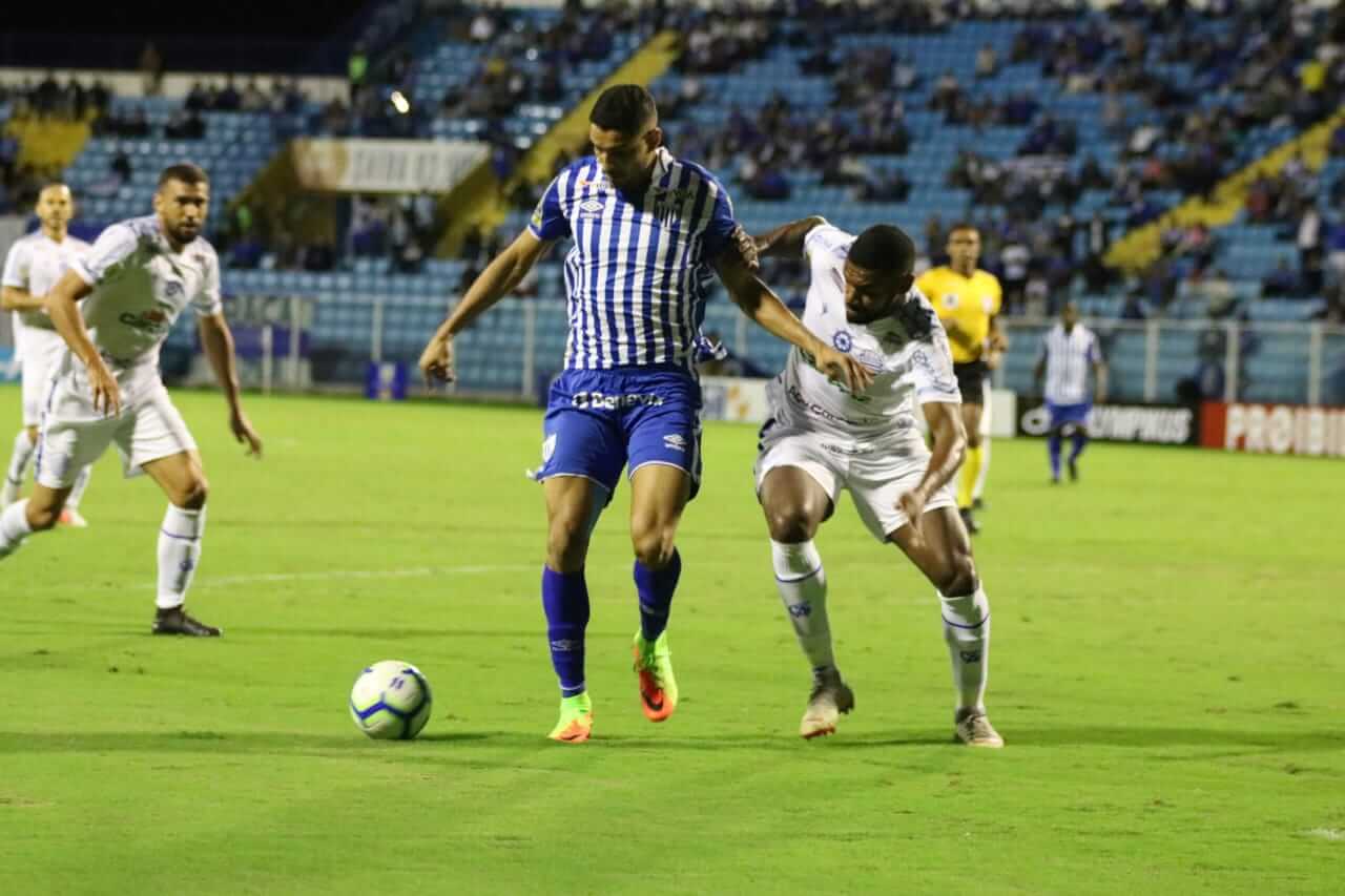 CSA x Avaí – Confronto dos desesperados em Maceió