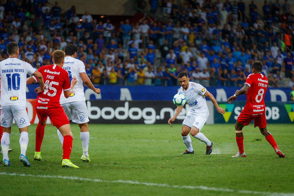 Cruzeiro 1 x 1 Inter – E mais uma rodada na zona da degola…