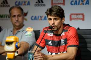 Zagueiro valoriza vitória do Flamengo sobre lanterna: 
