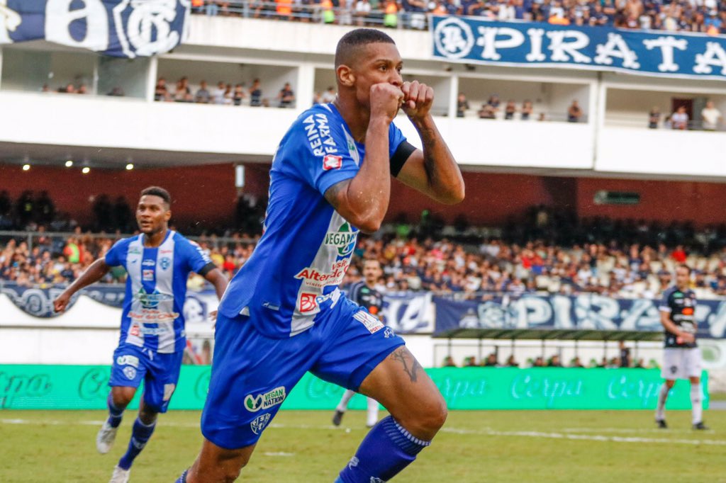 Hygor Silva vibra com primeiro gol. Foto: Jorge Luiz/Paysandu