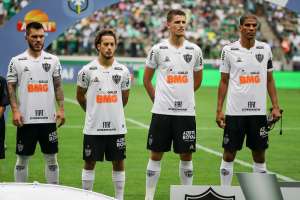 Aprovado, esquema com três zagueiros deve ser mantido no Atlético-MG contra Flamengo