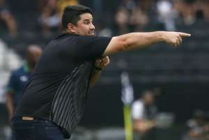 Treinador agradece grupo 