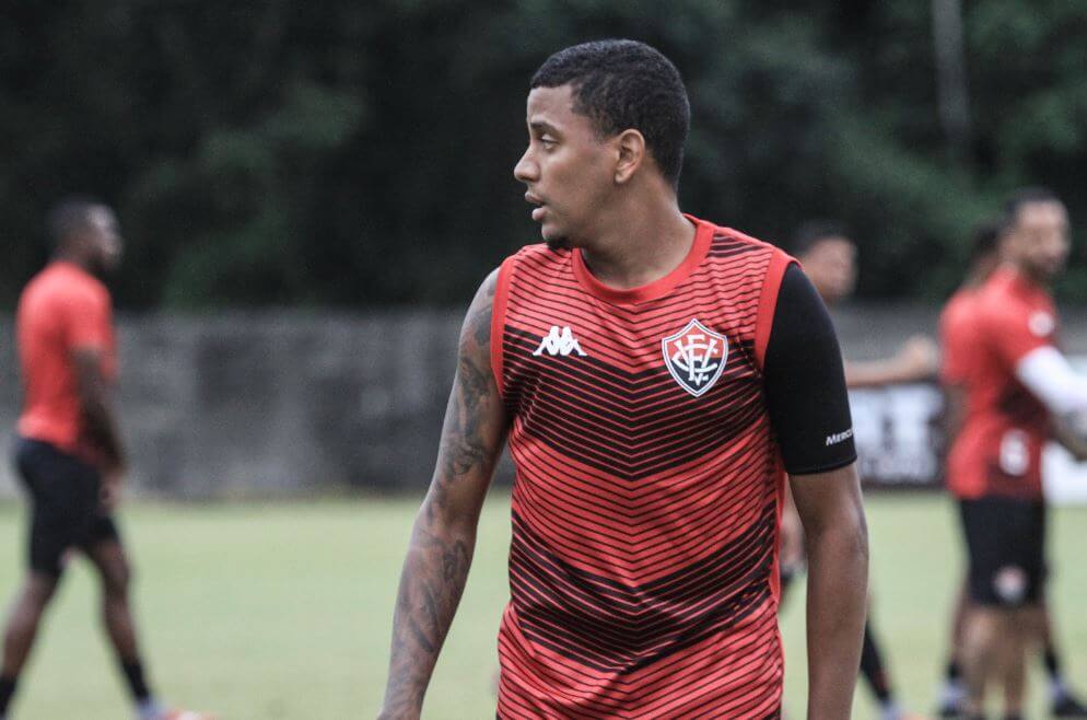 Série B: No Barradão, Vitória busca primeira vitória com Geninho