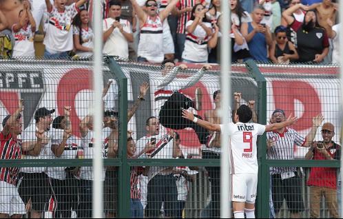 Com desfalques importantes, São Paulo inicia preparação para enfrentar o Bahia