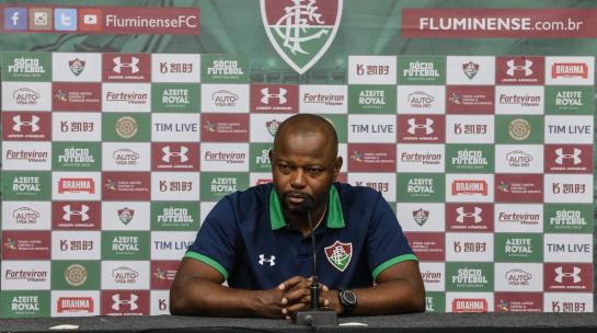 Meia elogia Marcão e comemora retorno ao time titular do Fluminense