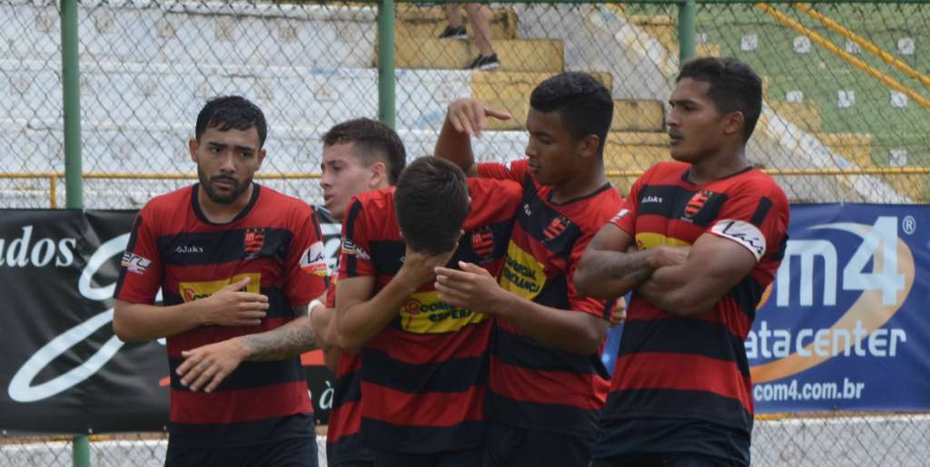 O Flamengo avançou para às semifinais em cima da Francana