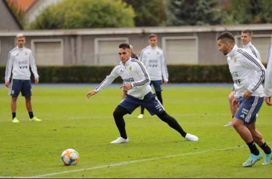 Scaloni define Argentina para encarar Alemanha com Lautaro e Dybala