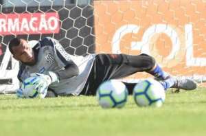 Everson vê aprendizado do Santos com goleada no 1º turno: 'Agora será diferente'