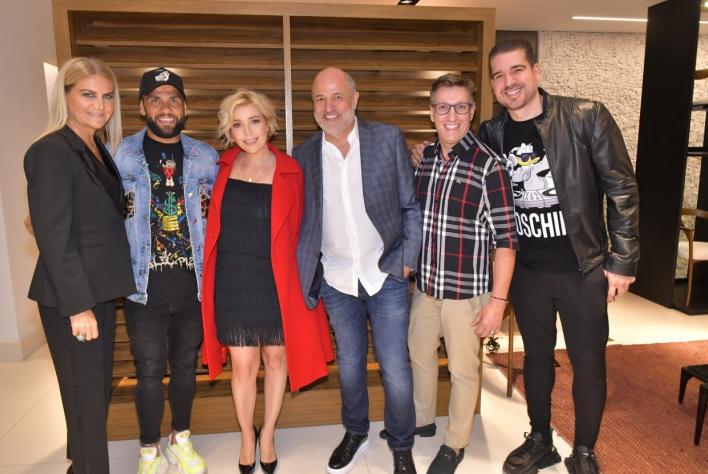 Daniel Alves curtiu a noite paulistana em show de Luiza Possi. (Foto: Juan Guerra)