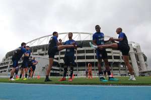 Em clima tenso e sem vencer há um mês, Botafogo enfrenta o Goiás no Engenhão