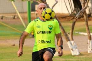 Cuiabá acumula problemas para tentar acabar com o jejum de vitórias na Série B