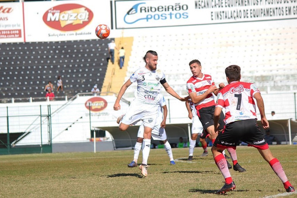Copa Paulista: Zagueiro comemora renovação e jogo 50 pelo Comercial