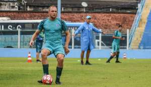 Paysandu acerta duas renovações e já soma cinco saídas do elenco