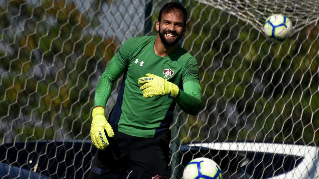 Em boa fase, Muriel exalta bom desempenho do setor defensivo do Fluminense