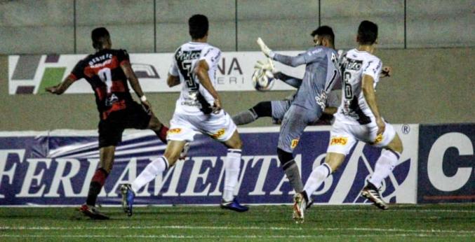 Ponte Preta somou ponto em Barueri