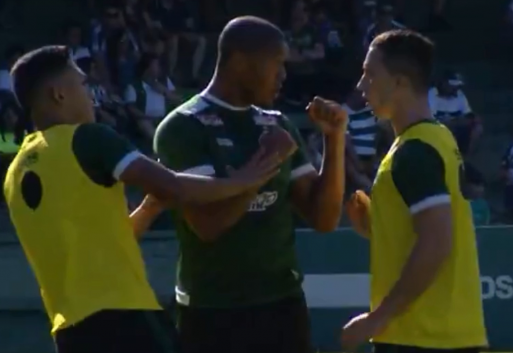 Rodrigão brigou no aquecimento