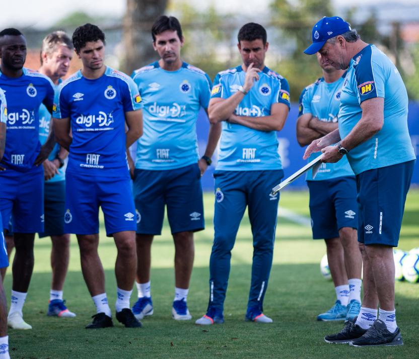 Chapecoense x Cruzeiro – Confronto direto contra o fantasma do rebaixamento