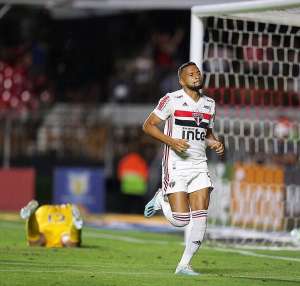 Jogadores do São Paulo exaltam vitória em clássico: 'O Corinthians não jogou'