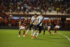 Por reaproximação ao G4, Ponte Preta tenta triunfo inédito frente Atlético-GO em Goiânia