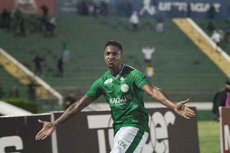 Série B: Em seca de cinco jogos, centroavante iguala maior jejum de gols pelo Guarani