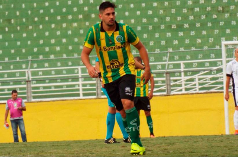 Manaus anuncia atacante que disputou a Série C por clube gaúcho